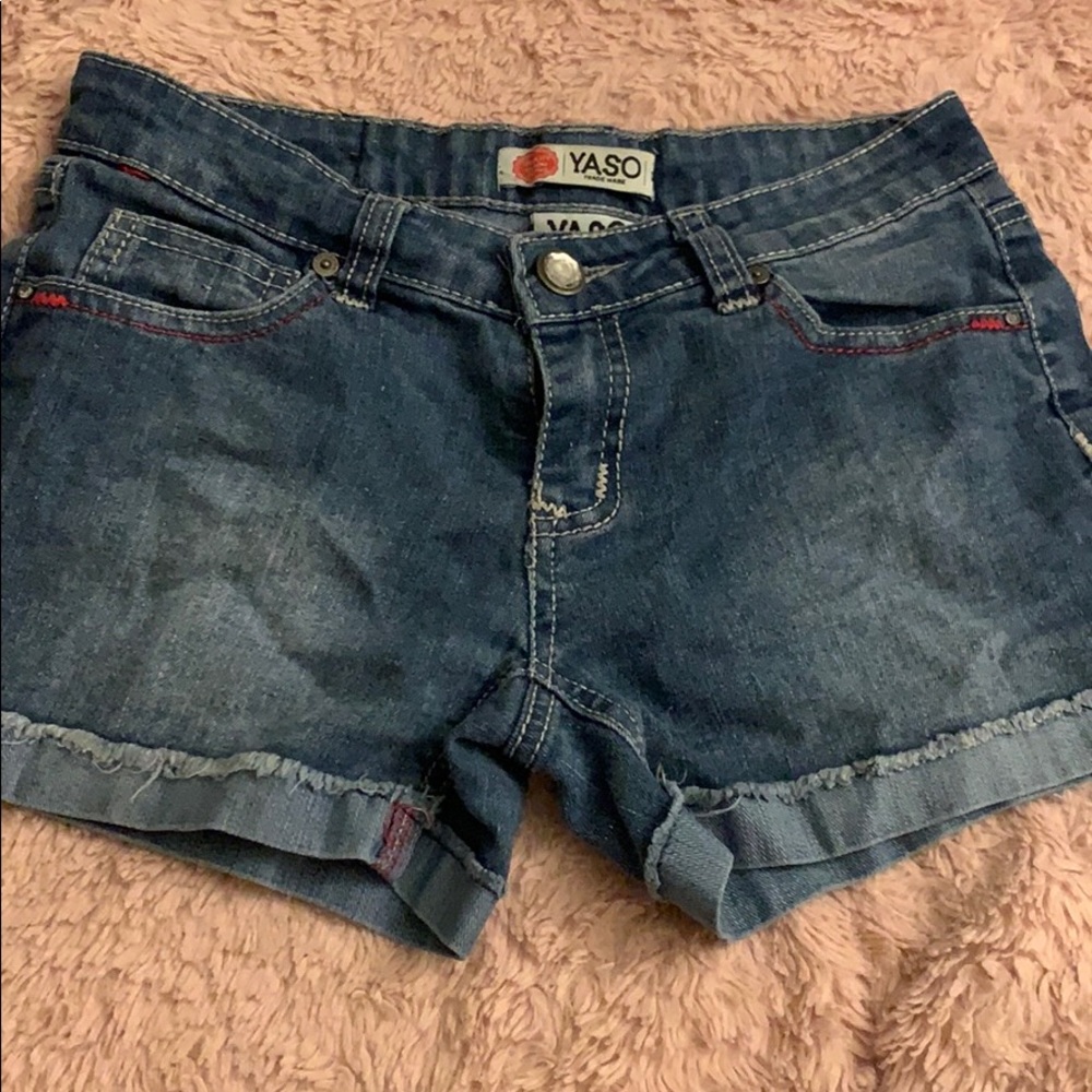 Blue denim shorts from yaso